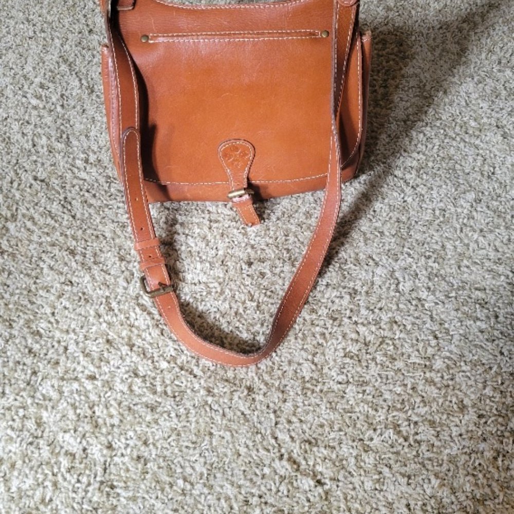 Patricia Nash genuine leather purse